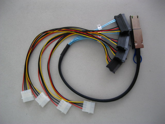 Mini SAS 8482 power cable